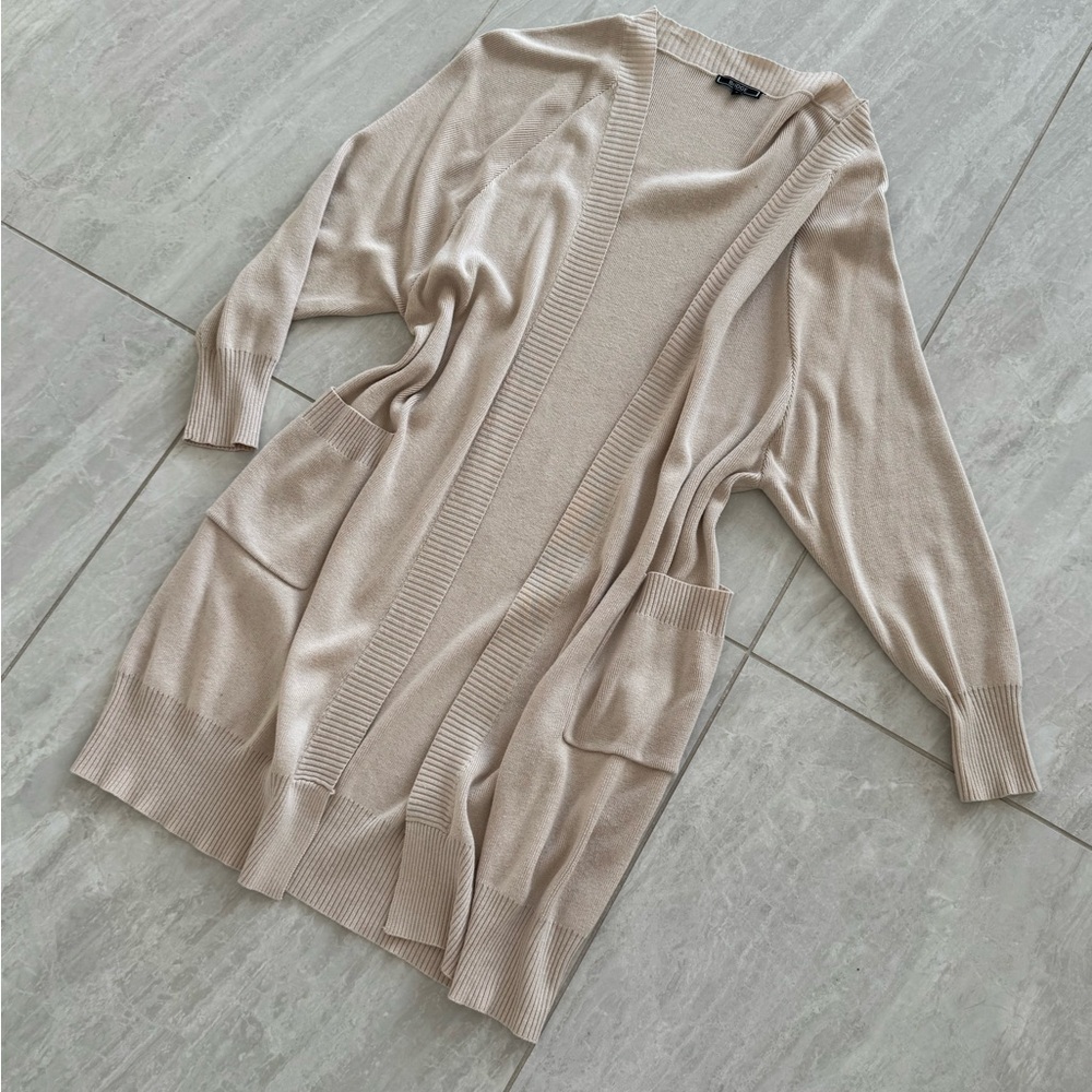 Chic Beige Women's Cardigan
